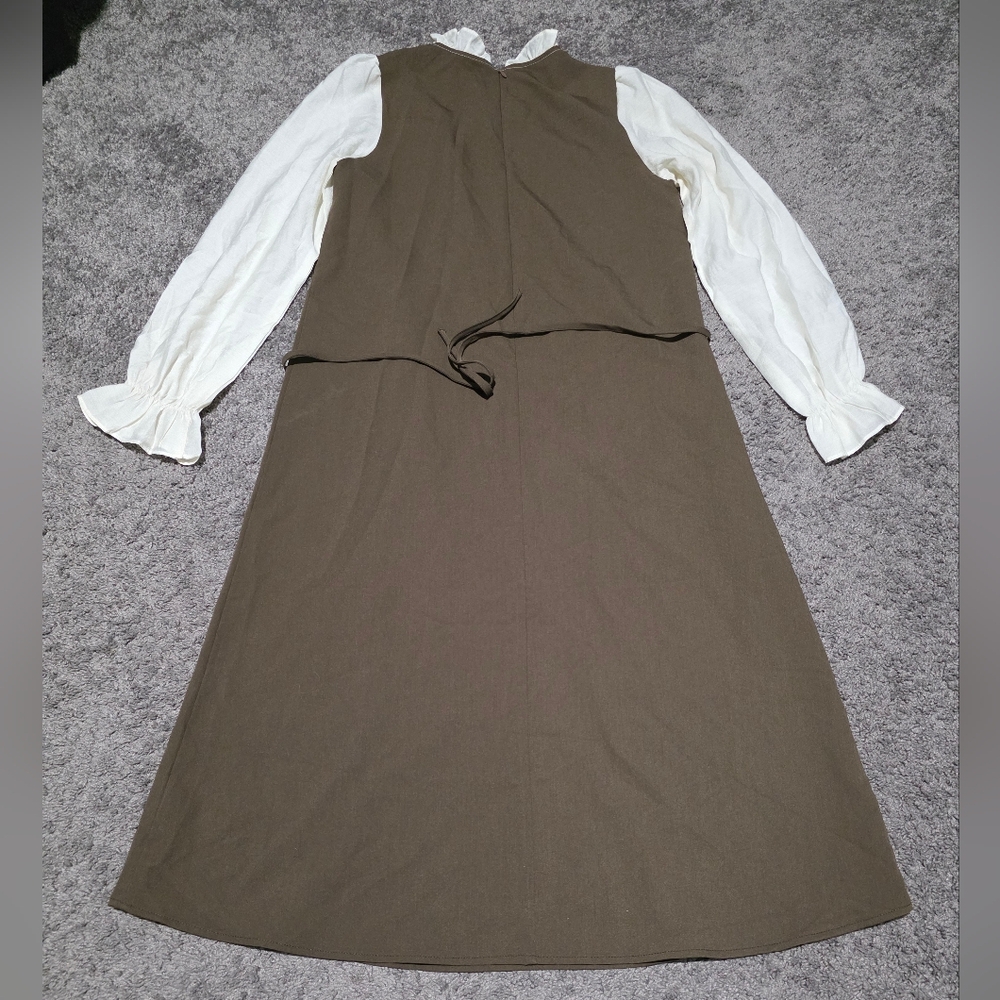 Brown Long Sleeve Dress - Picture 5 of 5